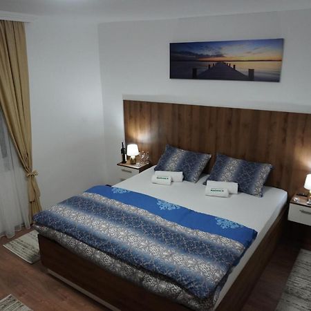 Apartments Manitovac M Nikšić Zewnętrze zdjęcie
