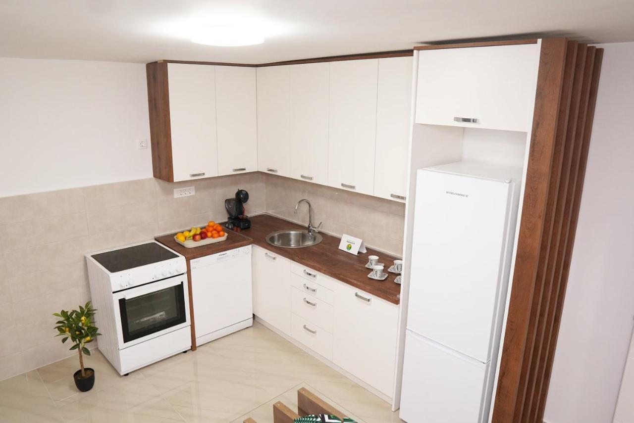 Apartments Manitovac M Nikšić Zewnętrze zdjęcie
