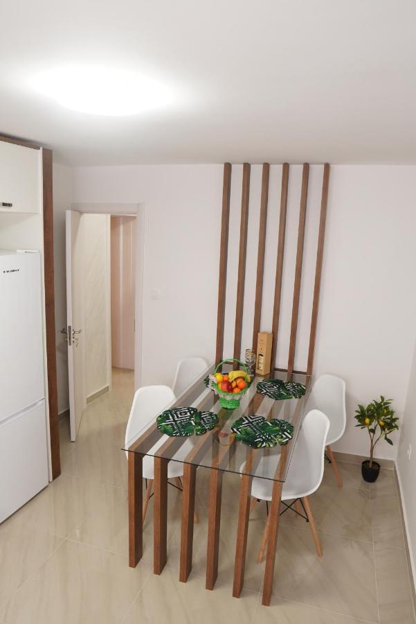 Apartments Manitovac M Nikšić Zewnętrze zdjęcie