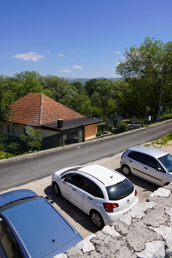 Apartments Manitovac M Nikšić Zewnętrze zdjęcie